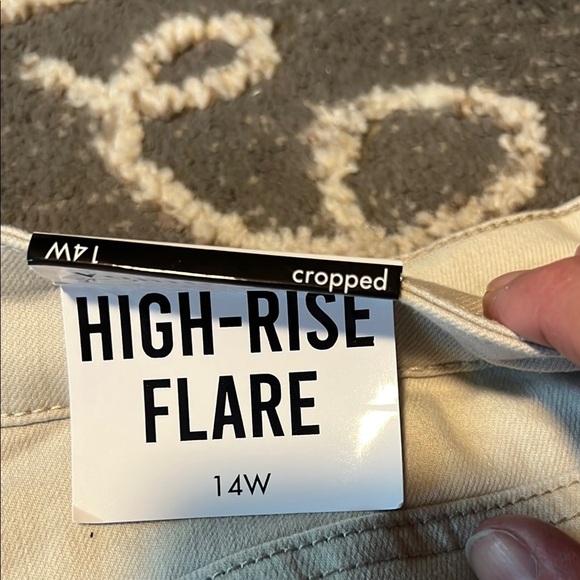 Vanilla Star khaki cropped Wide Leg Jeans - Picture 6 of 6